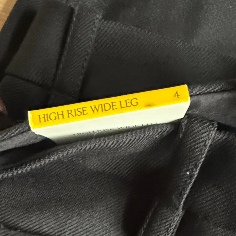 Banana Republic Women's Black Wide Leg Pants - Picture 2 of 6